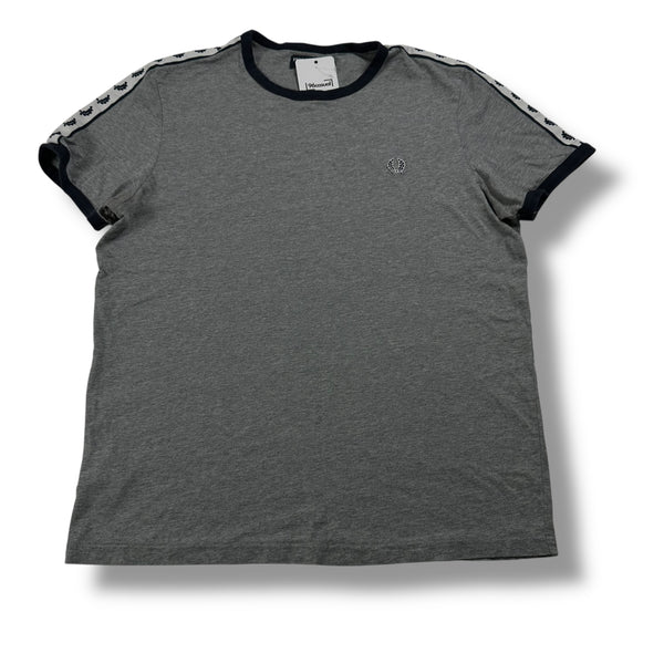 Fred Perry T-Shirt (L)