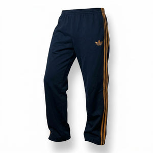 Ghost Mannequin – Vintage Adidas Trackpants (L)