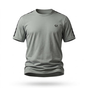 Ghost Mannequin – Vintage Fred Perry T-Shirt (XXL)