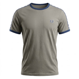 Ghost Mannequin – Vintage Fred Perry T-Shirt (M)