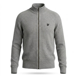 Ghost Mannequin – Vintage Lyle & Scott Sweater (L)